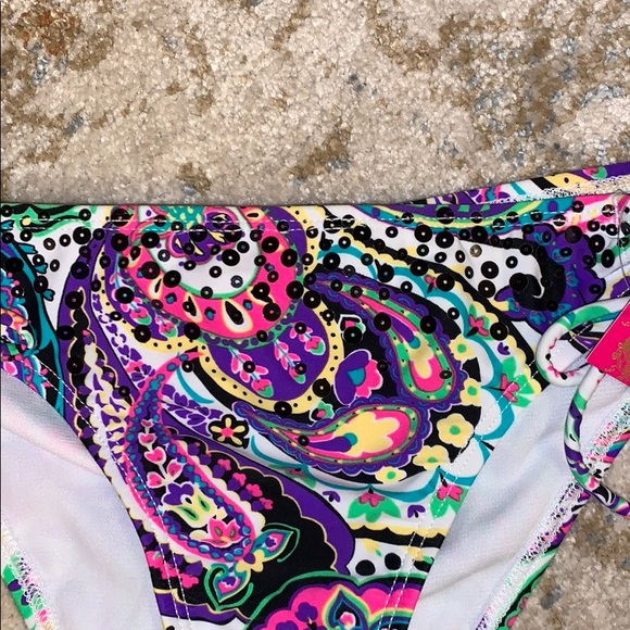 🦋Candie’s Bikini Bottom - NWT - Size S - Picture 9 of 10